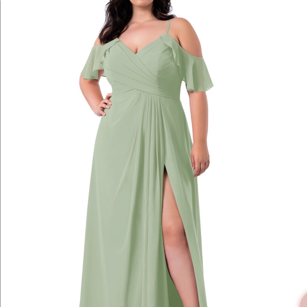 Azazie Dakota dress size 16